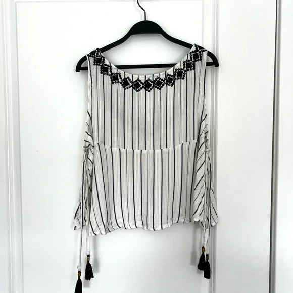 NEW! L*space tank, cover-up, side ties. Size M. - Picture 2 of 5